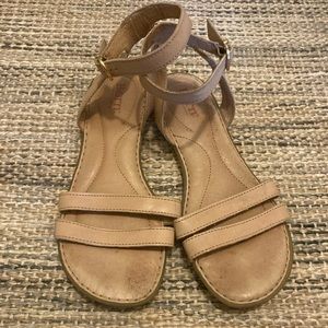 Born Sandals Size 7